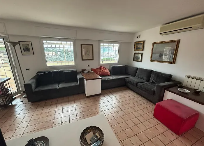 Panoramic Penthouse Eur