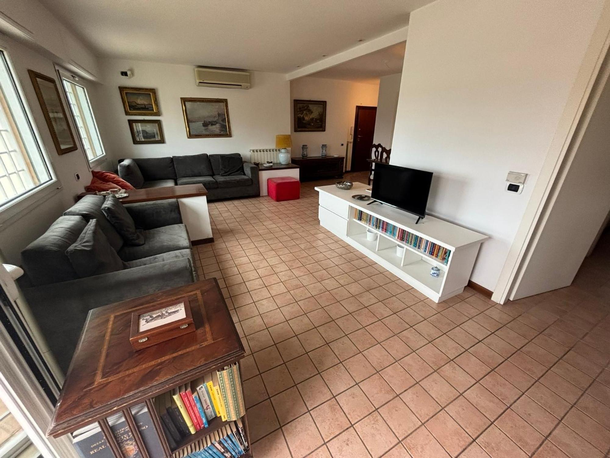 Apartment Panoramic Penthouse Eur